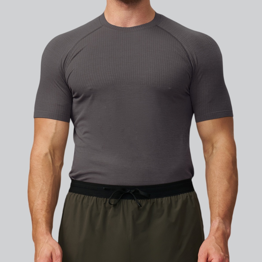 เสื้อยืดกีฬาผู้ชายสีพื้น แห้งเ - Sports Equipment Logo บทวิจารณ์และราคา